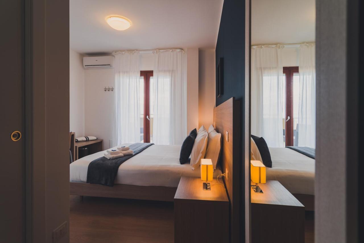 Trip Room & Breakfast Reggio Calabria Exterior foto